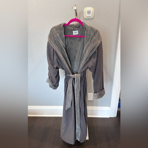 Woodhouse Spa Robe - Picture 4 of 4
